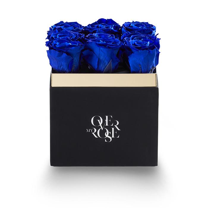 Composizione di rose stabilizzate grande blu